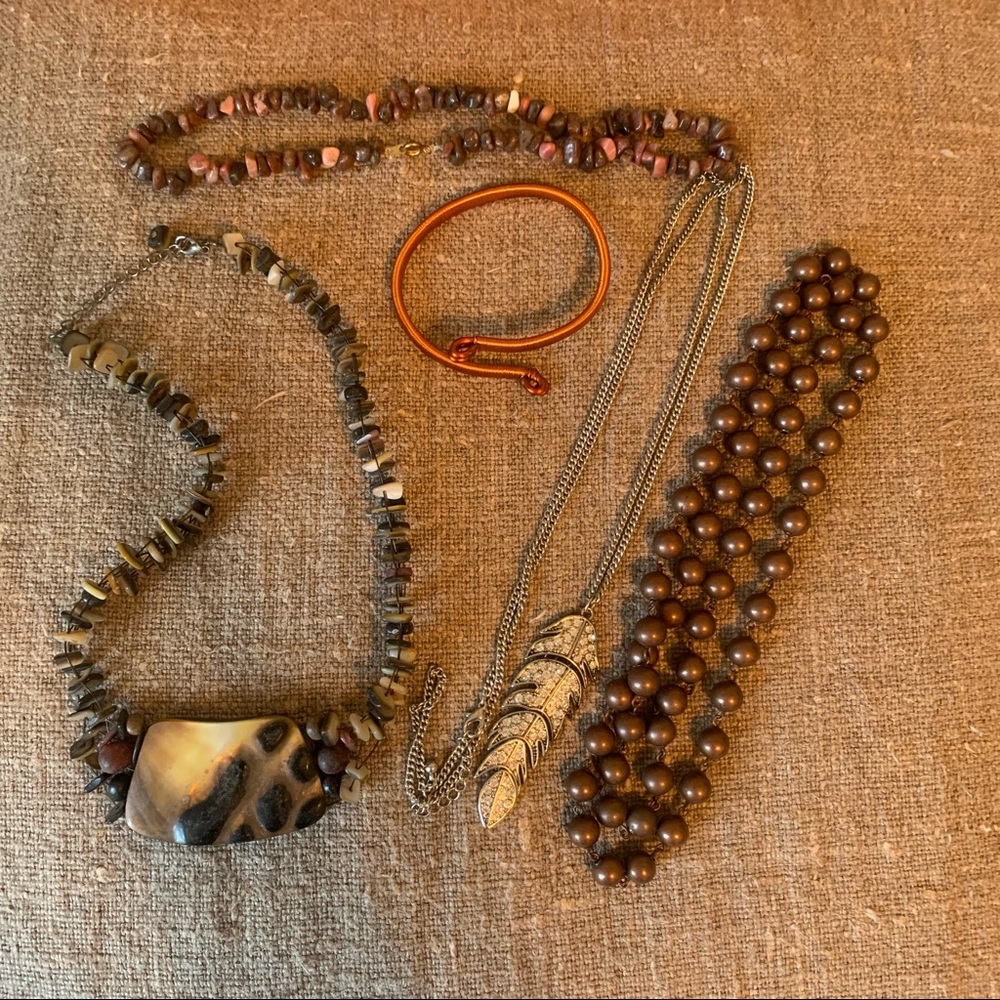 Jewelry lot 5 Pieces